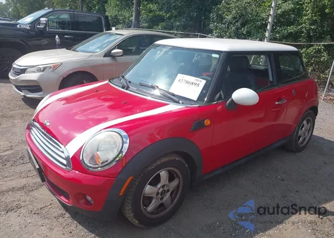 2009 Mini Cooper z USA, uszkodzony, nr VIN WMWMF33549TW79241